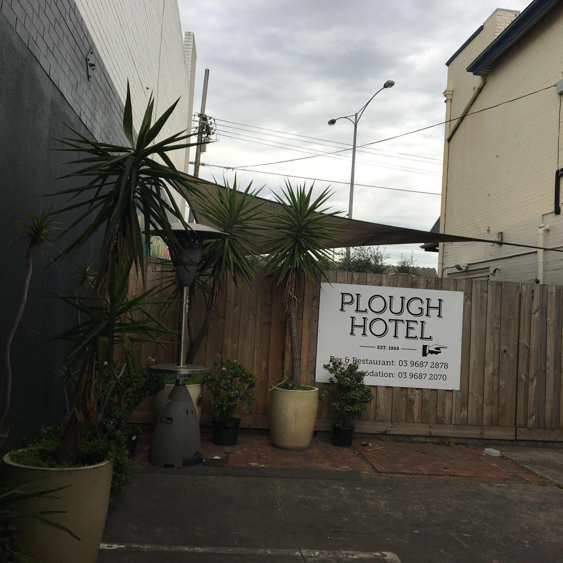 Plough Hotel Melbourne Exterior photo